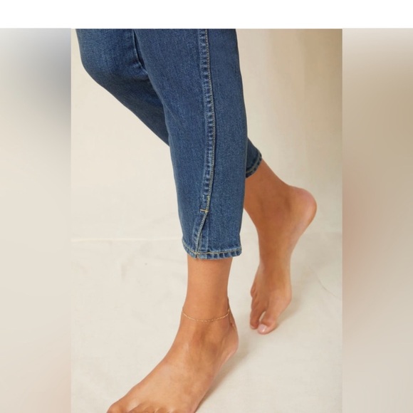 Amo Twist Dk‎ Vintage Mid Rise Ankle Jeans - Picture 3 of 10